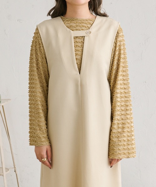 Ambre Neige（アンブルネージュ）の「【新色追加】クシュクシュメロートップス／WEB/EC限定商品（Tシャツ/カットソー・レディース・ブラック/ベージュ/アイボリー・FREE）」の21枚目の写真