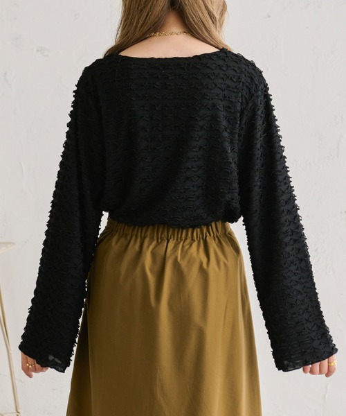 Ambre Neige（アンブルネージュ）の「【新色追加】クシュクシュメロートップス／WEB/EC限定商品（Tシャツ/カットソー・レディース・ブラック/ベージュ/アイボリー・FREE）」の12枚目の写真