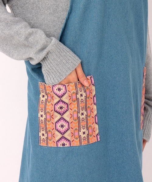 チチカカ（チチカカ）の「ネイティブデニムエプロン（エプロン・レディース・ブルー/ネイビー・FREE）」の12枚目の写真