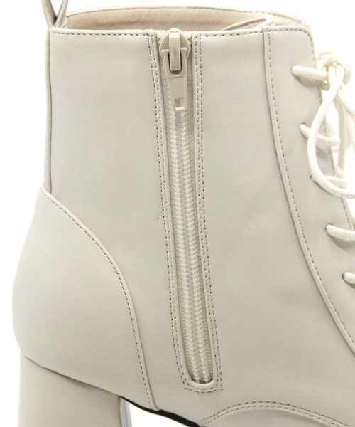 Sugar Sugar（シュガーシュガー）の「【SUGAR SUGAR シュガーシュガー】スクエアレースアップブーツ（ブーツ・レディース・ブラック/アイボリー・LL/S/M/L）」の6枚目の写真