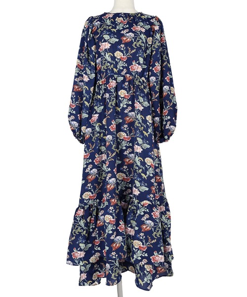 coca(coca)(コカ)の「ヴィンテージ風花柄ティアードワンピ(ワンピース・レディース・キャメル/ネイビー・M/L)」の14枚目の写真