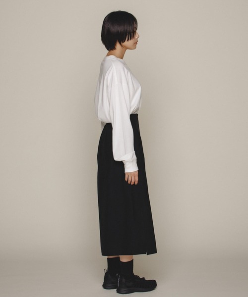 Uiscel（ユイセル）の「Uiscel　4WAYストレッチマキスカート（スカート・レディース・ブラック/モカ・ONE）」の10枚目の写真