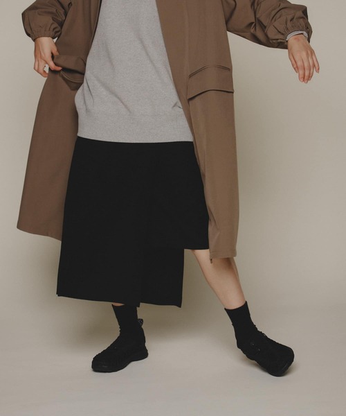 Uiscel（ユイセル）の「Uiscel　4WAYストレッチマキスカート（スカート・レディース・ブラック/モカ・ONE）」の12枚目の写真