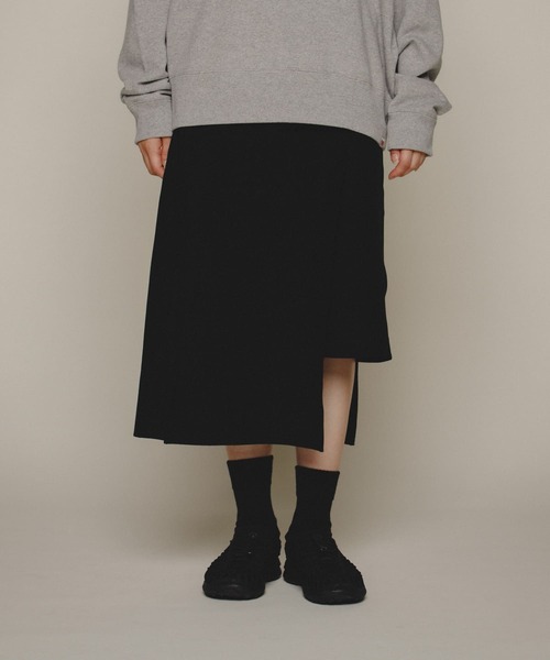 Uiscel（ユイセル）の「Uiscel　4WAYストレッチマキスカート（スカート・レディース・ブラック/モカ・ONE）」の21枚目の写真