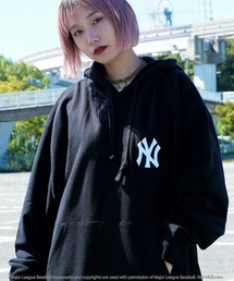 MLB / メジャーリーグベースボール LULU & ARNIE 別注 刺繍ロゴ スウェット プルオーバー パーカー