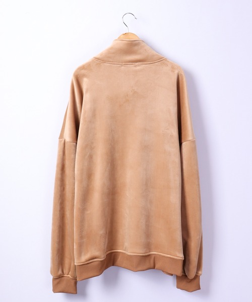 A.T,C in the attic homme(エーティーシーインジアティックオム)の「アーチロゴ マイクロスエード スタンド ハーフZIPトレーナー 2022AW(スウェット・メンズ・ブラック/ベージュ/オフホワイト・L/M)」の12枚目の写真