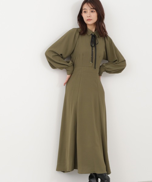 N.（N. Natural Beauty Basic）（エヌエヌナチュラルビューティーベーシック）の「リボン付ボリュームスリーブワンピース（ワンピース・レディース・ブルー/ブラック系その他/カーキ・MEDIUM/SMALL）」の9枚目の写真