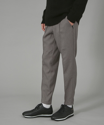 ウーリッシュ フラノ スリム テーパード パンツ