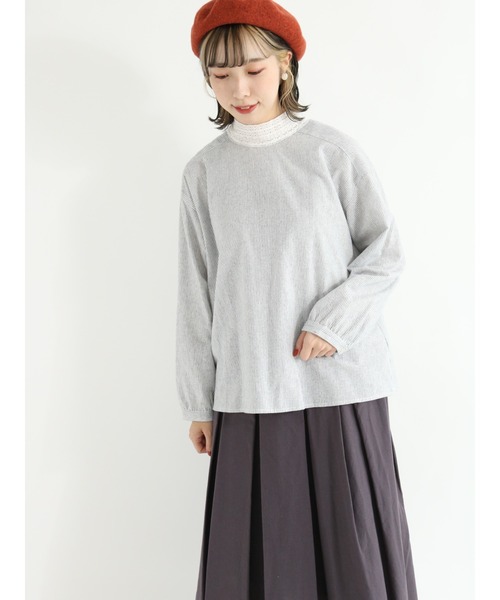 Samansa Mos2(サマンサ モスモス)の「スタンドネック襟レースブラウス(シャツ/ブラウス・レディース・ホワイト/ネイビー/チャコール/オフホワイト・フリ-)」の12枚目の写真