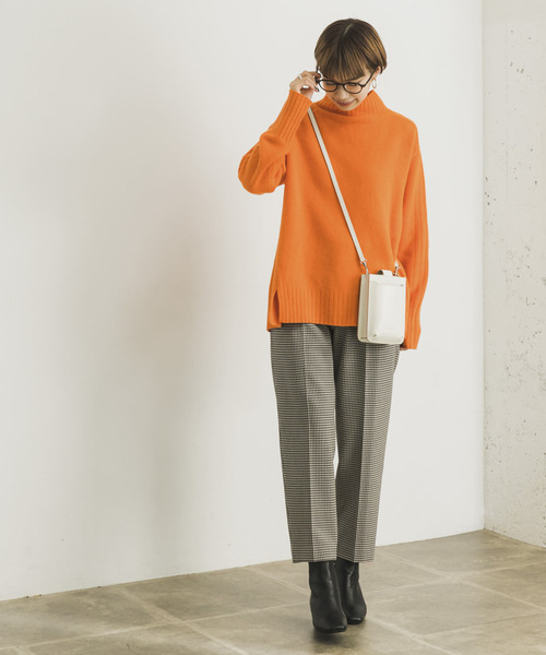 URBAN RESEARCH(アーバンリサーチ)の「起毛ストレッチチェックテーパードパンツ(その他パンツ・レディース・ブラウン系その他/ブルー系その他・38/36)」の10枚目の写真