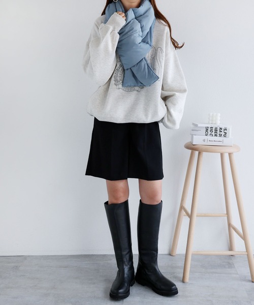 andme(アンドミー)の「中綿ダウンボリュームマフラー(マフラー・レディース・ブラック/ベージュ/オフホワイト/ブルー・F(M))」の18枚目の写真