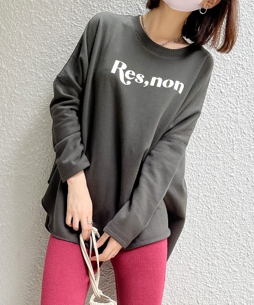 Rejoule(リジュール)の「裏起毛ポンチョロゴスウェット(スウェット・レディース・エンジ/ブラック/アイボリー/グレイッシュベージュ・FREE)」の22枚目の写真