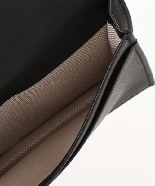 Fun & Daily（ファンアンドデイリー）の「F&D : Cow leather checker card case（名刺入れ・メンズ・ベージュ/ブラック・FREE）」の5枚目の写真