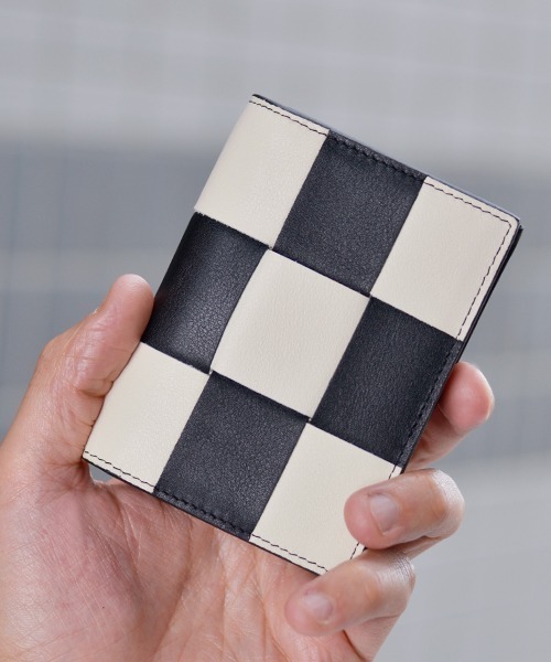 Fun & Daily（ファンアンドデイリー）の「F&D : Cow leather checker card case（名刺入れ・メンズ・ベージュ/ブラック・FREE）」の8枚目の写真