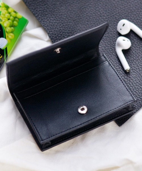 Fun & Daily（ファンアンドデイリー）の「F&D : Cow leather checker card case（名刺入れ・メンズ・ベージュ/ブラック・FREE）」の7枚目の写真