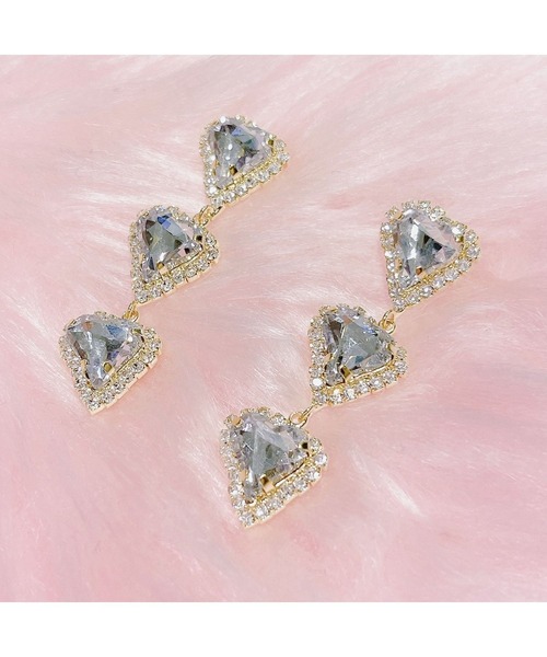 lilLilly（リルリリー）の「トリプルハートビジューピアス（ピアス（両耳用）・レディース・レッド/ピンク/ホワイト/パープル・FREE）」の6枚目の写真