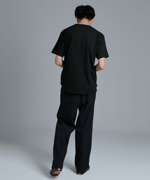 DELUXE(デラックス)の「DELUXE LOGO TEE(Tシャツ/カットソー・メンズ・ホワイト/ブラック・SMALL/MEDIUM/LARGE/X-LARGE)」の19枚目の写真