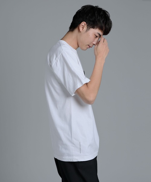 DELUXE(デラックス)の「DELUXE LOGO TEE(Tシャツ/カットソー・メンズ・ホワイト/ブラック・SMALL/MEDIUM/LARGE/X-LARGE)」の10枚目の写真
