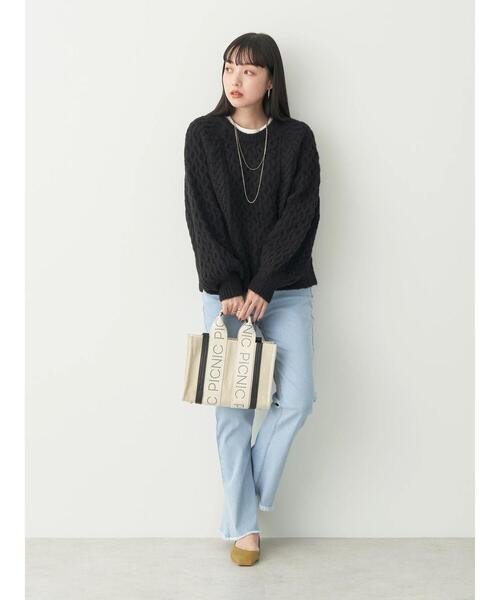 earth music&ecology(アースミュージックアンドエコロジー)の「フリンジデニムフレアパンツ(デニムパンツ・レディース・ライトインディゴブルー/ブルー系その他5・S/M)」の13枚目の写真
