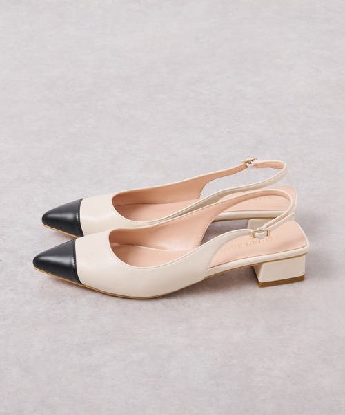 RIVE DROITE(リヴドロワ)の「つま先のバイカラーで華やかな足元に/バイカラーパンプス(パンプス・レディース・オフホワイト/ベージュ・S/M/L)」の9枚目の写真