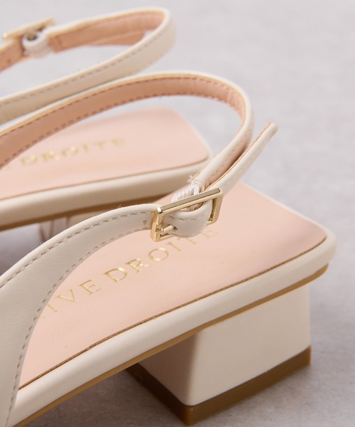 RIVE DROITE(リヴドロワ)の「つま先のバイカラーで華やかな足元に/バイカラーパンプス(パンプス・レディース・オフホワイト/ベージュ・S/M/L)」の11枚目の写真