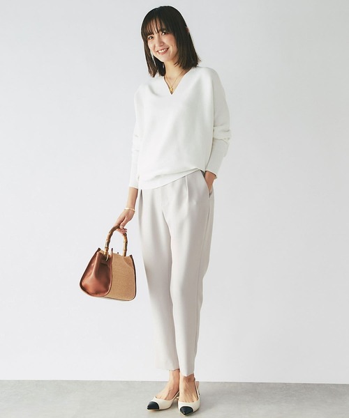 RIVE DROITE(リヴドロワ)の「つま先のバイカラーで華やかな足元に/バイカラーパンプス(パンプス・レディース・オフホワイト/ベージュ・S/M/L)」の18枚目の写真