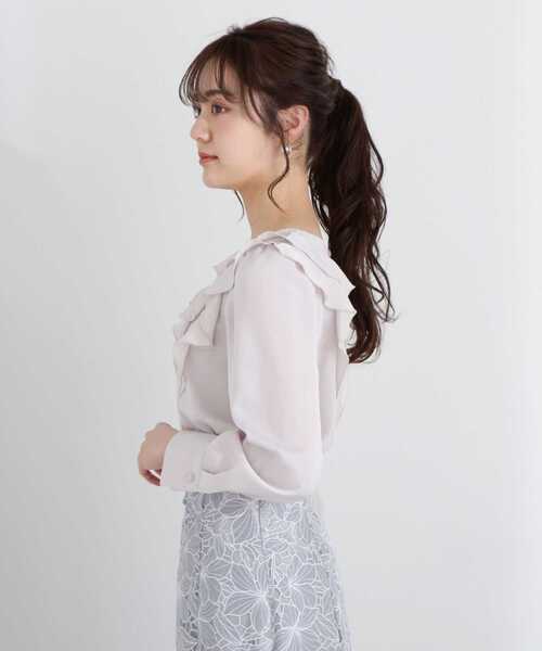 PROPORTION BODY DRESSING（プロポーションボディドレッシング）の「ラッフルブラウス / 1213110200（シャツ/ブラウス・レディース・オフホワイト/グレー/カーキ・SMALL/MEDIUM）」の9枚目の写真