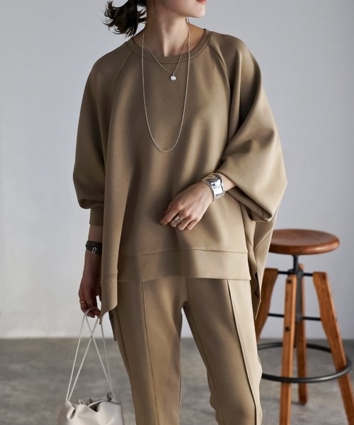 Bonjour Sagan（ボンジュールサガン）の「ストレッチドルマンスウェット（スウェット・レディース・アイボリー/ベージュ/グレー/ブラウン・FREE）」の4枚目の写真