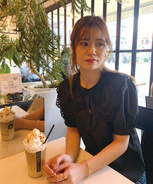 CORNERS(コーナーズ)の「スカラップレースビッグカラーブラウス(シャツ/ブラウス・レディース・オフホワイト/ブラック・FREE)」の6枚目の写真