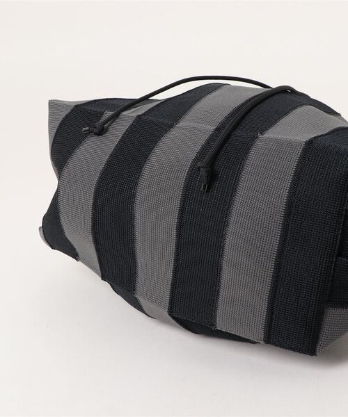 gomme（ゴム）の「プリーツバッグ（ハンドバッグ・レディース・グレー/ブルー/ブラック・FREE）」の21枚目の写真