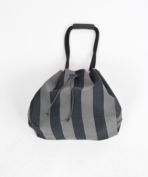 gomme（ゴム）の「プリーツバッグ（ハンドバッグ・レディース・グレー/ブルー/ブラック・FREE）」の12枚目の写真