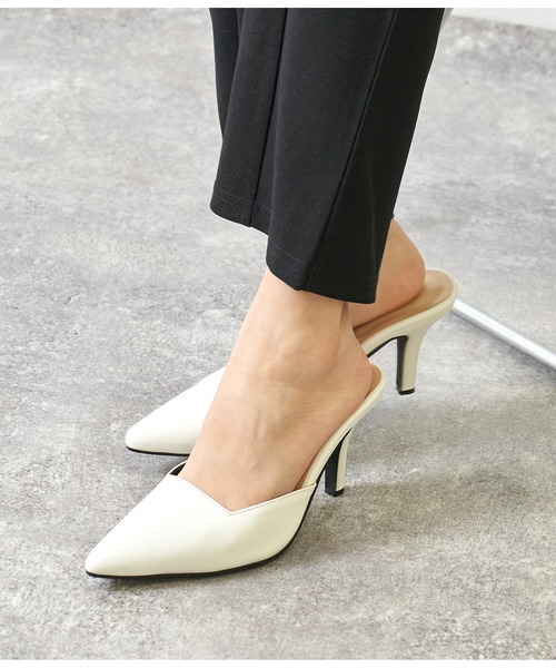 ANAP(アナップ)の「スクエアカットミュール(パンプス・レディース・ホワイト/ブラック/イエロー×グリーン・LL/L/S/M)」の2枚目の写真