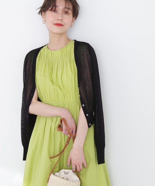 N.(N. Natural Beauty Basic)(エヌエヌナチュラルビューティーベーシック)の「◆レヴィータVカーディガン(カーディガン/ボレロ・レディース・オフホワイト/ブラック/モカ/ミント/ブラック系その他・MEDIUM)」の4枚目の写真