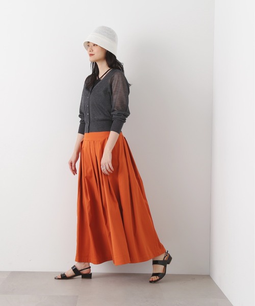 N.(N. Natural Beauty Basic)(エヌエヌナチュラルビューティーベーシック)の「◆レヴィータVカーディガン(カーディガン/ボレロ・レディース・オフホワイト/ブラック/モカ/ミント/ブラック系その他・MEDIUM)」の11枚目の写真