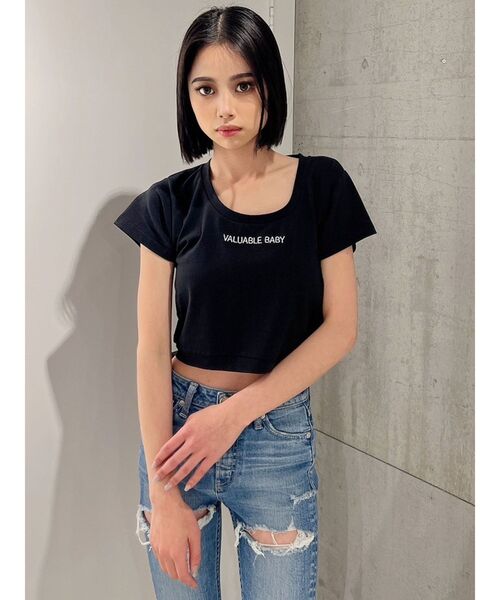 GYDA（ジェイダ）の「VALUABLE BABY クロップドTシャツ（Tシャツ