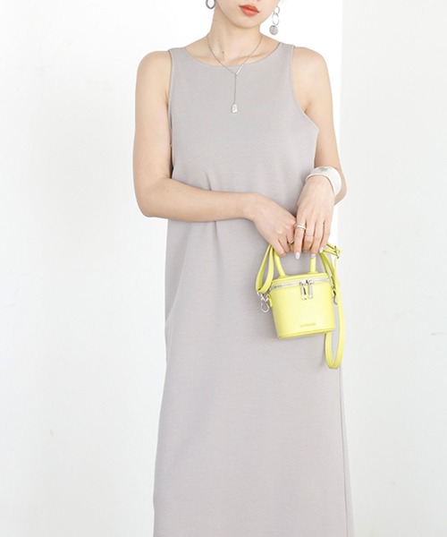 GeeRA(ジーラ)の「アメスリストレッチポンチワンピース(ワンピース・レディース・ブラック/グレー・LARGE/MEDIUM)」の7枚目の写真