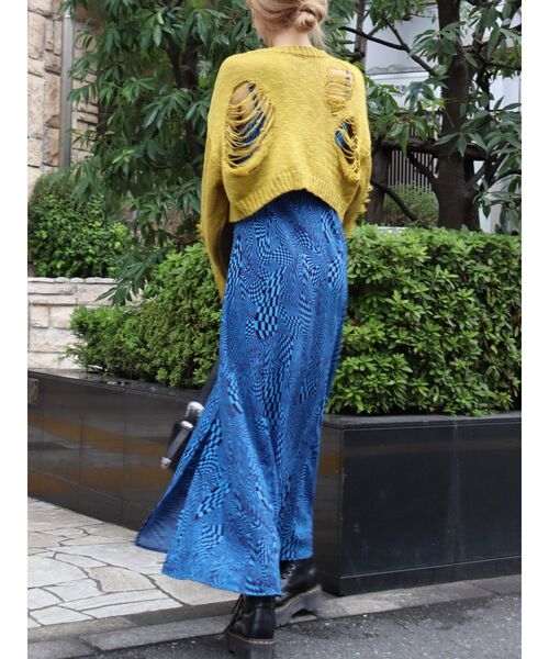 EVRIS（エヴリス）の「ダメージデザインニットトップス（ニット/セーター・レディース・ブルー/イエロー/ブラック・FREE）」の18枚目の写真