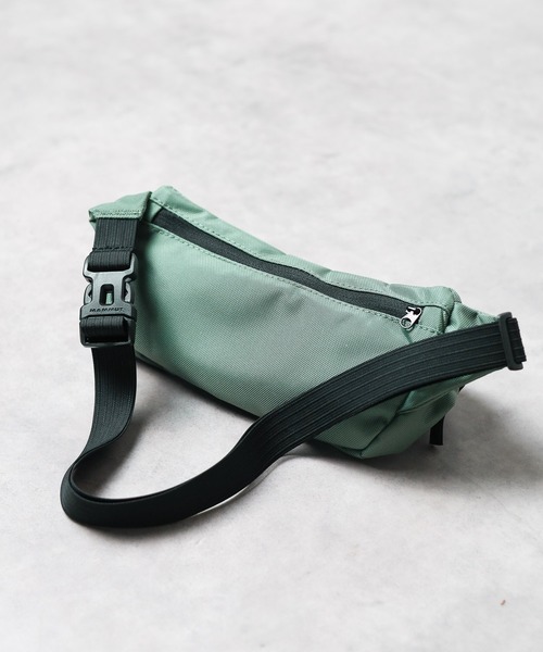 Mammut(マムート)の「《MAMMUT 》Xeron Classic Waistpack(ボディバッグ/ウエストポーチ・レディース・ブラック/ベージュ/グリーン・FREE)」の13枚目の写真