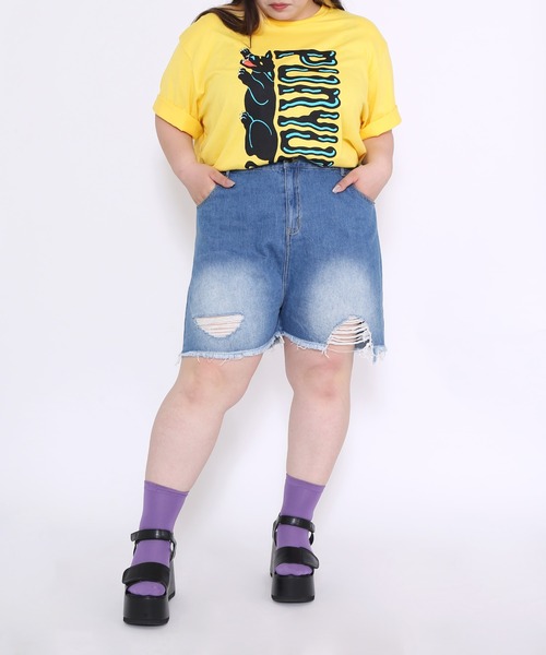 PUNYUS（プニュズ）の「ダメージデニムショートパンツ（デニムパンツ・レディース・ブラック/ライトブルー/スカイブルー・1/2/4/3）」の20枚目の写真