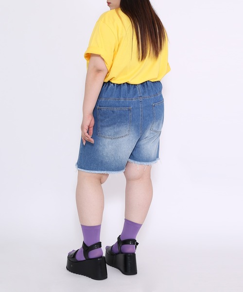 PUNYUS（プニュズ）の「ダメージデニムショートパンツ（デニムパンツ・レディース・ブラック/ライトブルー/スカイブルー・1/2/4/3）」の19枚目の写真