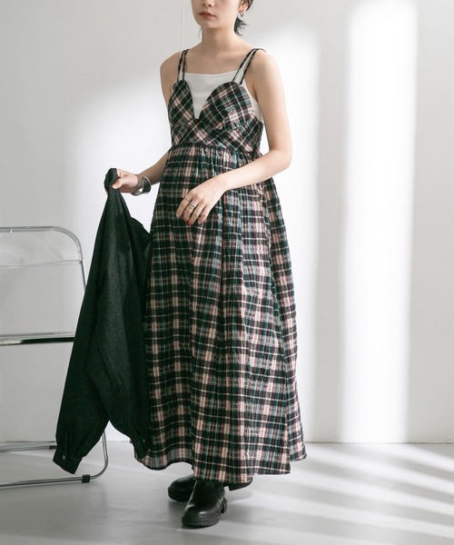 KBF（ケイビーエフ）の「マキシキャミワンピース（ワンピース・レディース・ブラック/イエロー/ブルー系その他・ONE）」の16枚目の写真