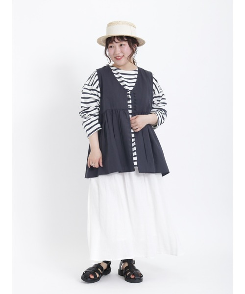 Samansa Mos2（サマンサ モスモス）の「切替ギャザーVネックベスト（ベスト・レディース・ブラック/キナリ/ネイビー・ﾌﾘ-）」の4枚目の写真