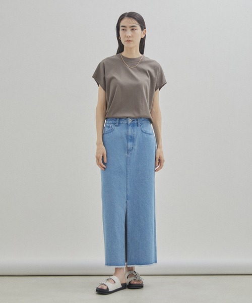 SALON adam et rope'（サロン アダム エ ロペ）の「【UVケア・接触冷感・洗濯耐久】PRIMA VEIL コットンドルマンTシャツ（Tシャツ/カットソー・レディース・カーキ/ホワイト/ブラック・FREE）」の4枚目の写真