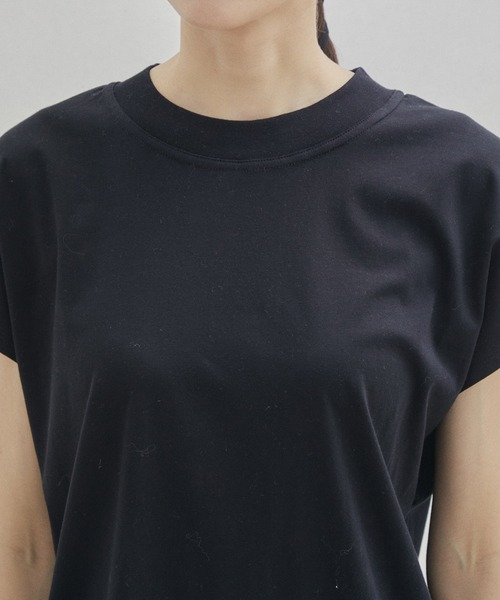 SALON adam et rope'（サロン アダム エ ロペ）の「【UVケア・接触冷感・洗濯耐久】PRIMA VEIL コットンドルマンTシャツ（Tシャツ/カットソー・レディース・カーキ/ホワイト/ブラック・FREE）」の9枚目の写真