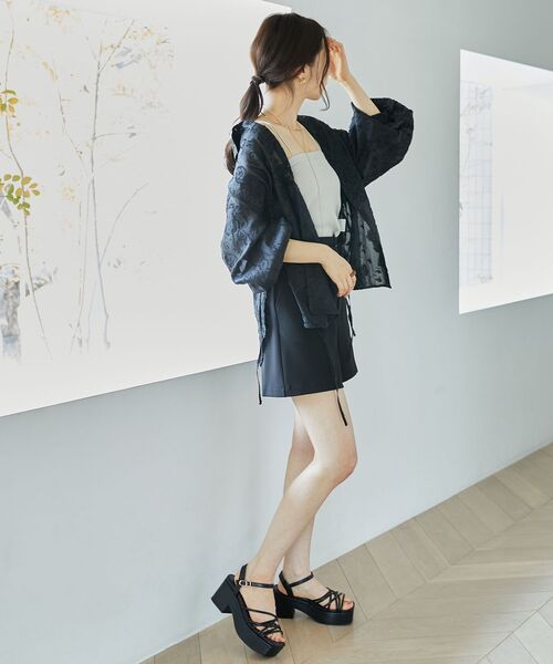 MAJESTIC LEGON（マジェスティックレゴン）の「デザインバックルショートパンツ（その他パンツ・レディース・ブラック/ブラウン・MEDIUM）」の5枚目の写真