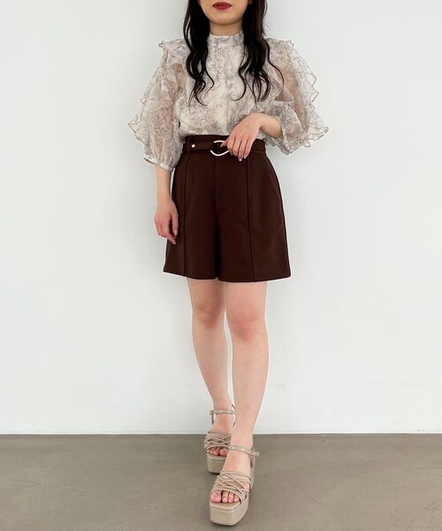 MAJESTIC LEGON（マジェスティックレゴン）の「デザインバックルショートパンツ（その他パンツ・レディース・ブラック/ブラウン・MEDIUM）」の11枚目の写真