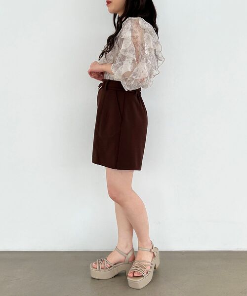 MAJESTIC LEGON（マジェスティックレゴン）の「デザインバックルショートパンツ（その他パンツ・レディース・ブラック/ブラウン・MEDIUM）」の13枚目の写真