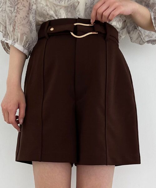 MAJESTIC LEGON（マジェスティックレゴン）の「デザインバックルショートパンツ（その他パンツ・レディース・ブラック/ブラウン・MEDIUM）」の15枚目の写真
