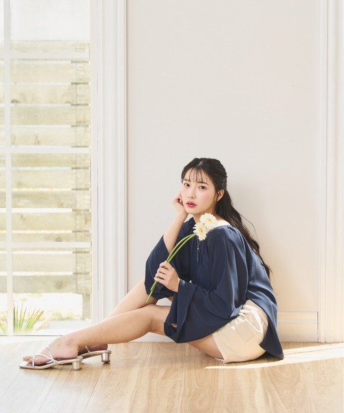 Olu.（オルドット）の「【eminee x Olu.】2wayフレアスリーブギャザー