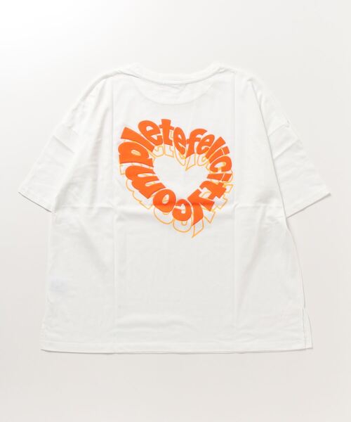 LYEON(リヨン)の「3Dハートロゴ発泡BIGTシャツ(Tシャツ/カットソー・レディース・ブラック/サックスブルー/グレー/ホワイト・FREE)」の1枚目の写真